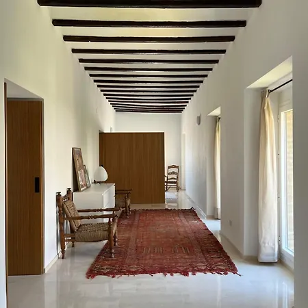 Casa Con Jardin Y Piscina En Cordoba
